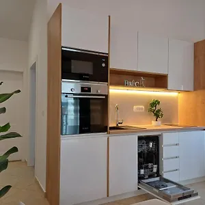 Lunaris Apartament
